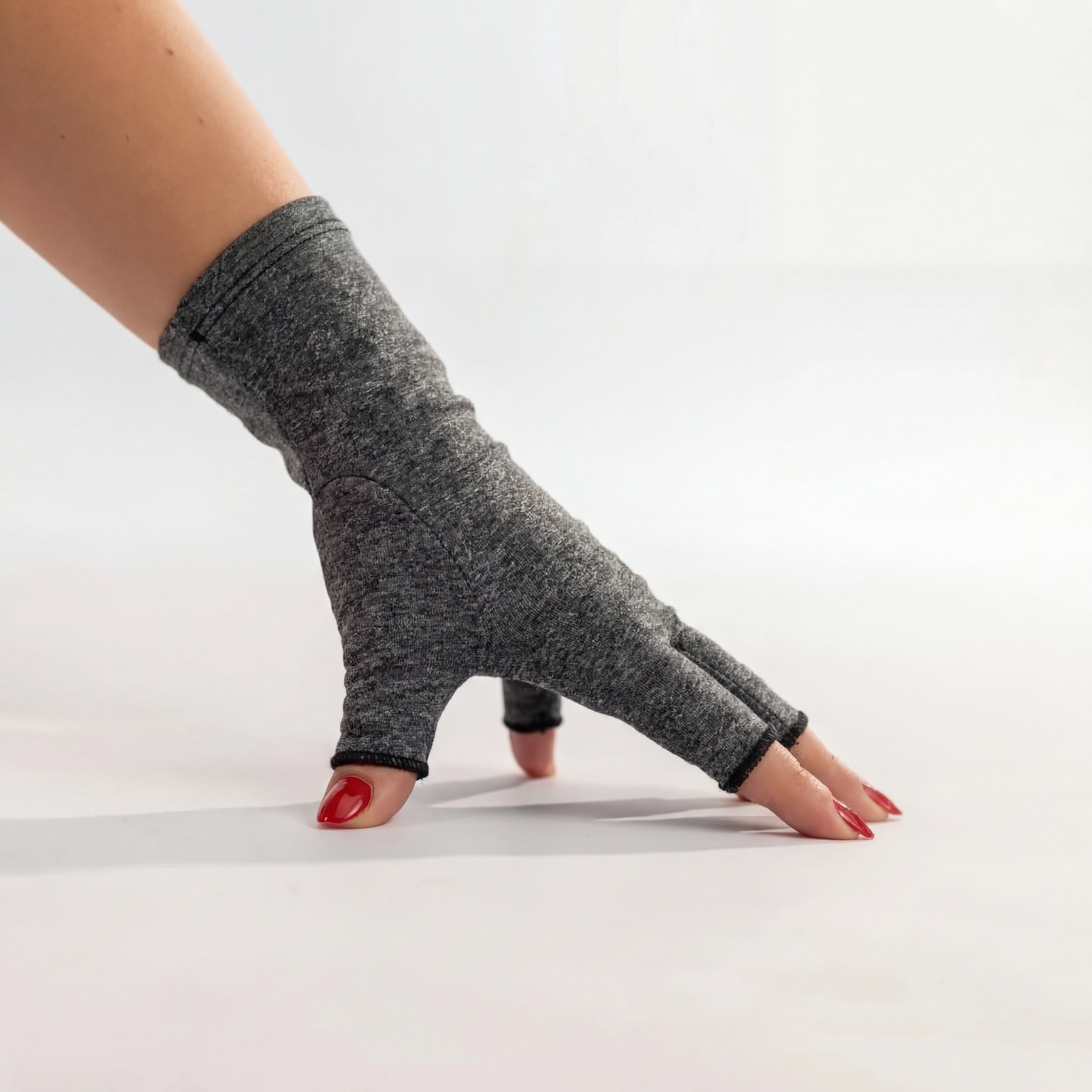 قفازات ضغط لراحة اليد وتحسين الحركة